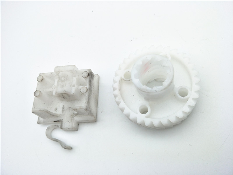 定做尼龍（lóng）螺母（塑料螺母）